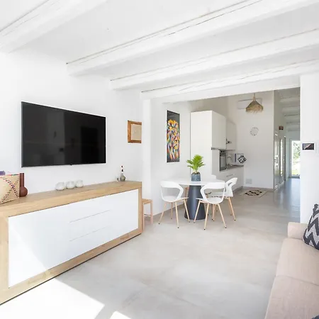 Feriehus La Selva - Marlu House -